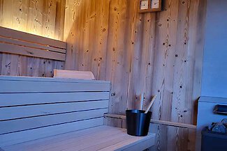 Innenansicht der Terrassen-Sauna